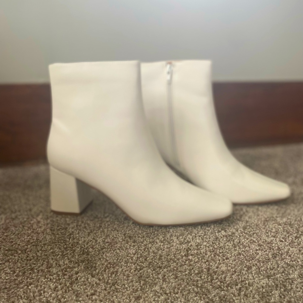 Cute White Boots